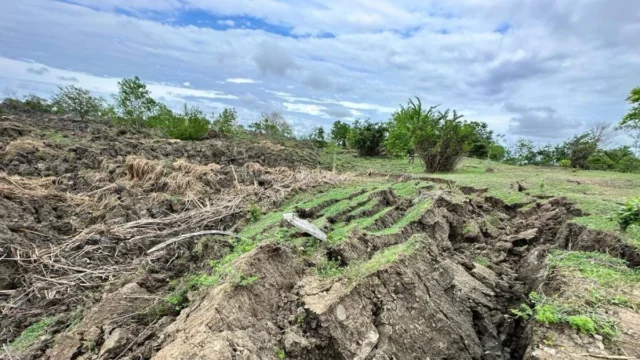 activación volcanes lodo — Alerta en Puerto Escondido por nueva activación de volcanes de lodo tras sismo e