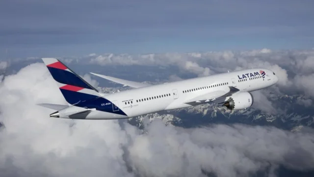 Reactivación vuelos Pereira — Latam reanuda vuelos a Pereira: Matecaña recupera conectividad tras el terremoto