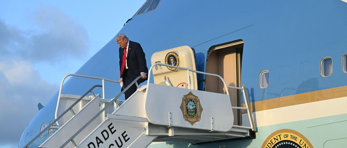 maniobra escape Trump — Maniobra escape Trump: Operación secreta en Turquía para evadir amenaza iraní