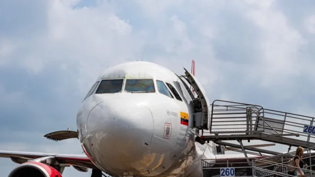 Certificación Aeropuerto Cartagena — Certificación Aeropuerto Cartagena Impulsa Conectividad con Estados Unidos