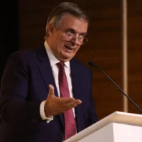 México acuerdo arancelario — México busca acuerdo arancelario con EE. UU. en medio de tensiones regionales