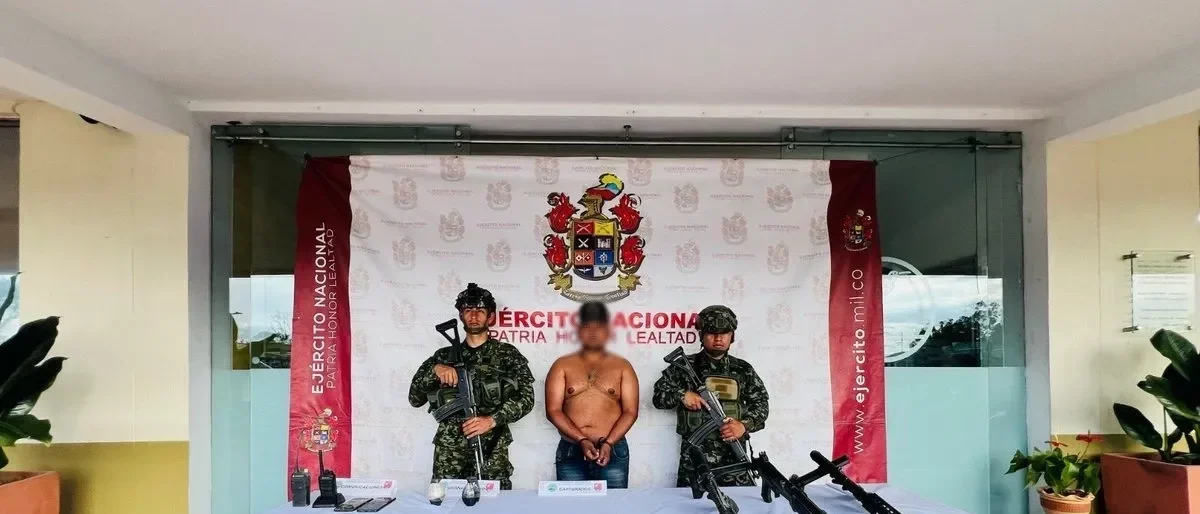 operación militar Cauca — Operación Militar Cauca: Teniente Muerto y Laboratorio del ELN Desmantelado