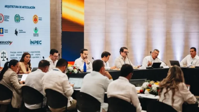 Plan seguridad Abelardo De La Espriella — Plan seguridad Abelardo De La Espriella: Alcaldes respaldan estrategia contra el