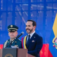 visita presidencial Medellín — Visita Presidencial Medellín: Abelardo De la Espriella en Desfile de Silleteros