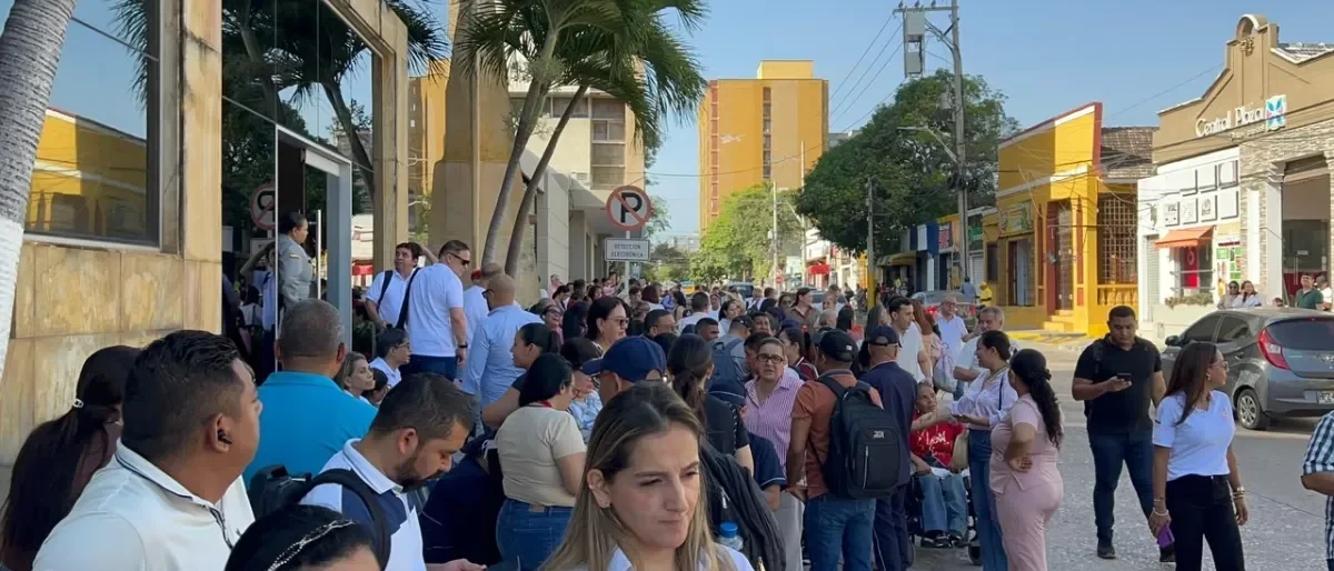 Evacuación Barranquilla Sismo — Sismo de magnitud 6.6 genera evacuación preventiva en Barranquilla