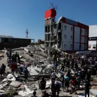 Donación Christian Daes — Donación Christian Daes: $6.000 Millones para damnificados del terremoto en Colo