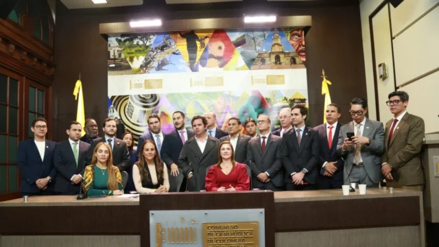 Región Entidad Territorial Caribe — Región Entidad Territorial Caribe: Bancada Caribe impulsa autonomía regional
