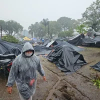 albergues Pereira terremoto — Lluvias agudizan crisis en albergues Pereira terremoto: damnificados claman por