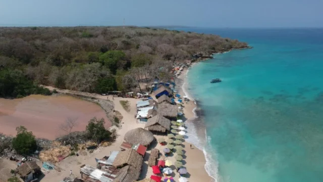 paisajes costeros Caribe colombiano — Desprotección de paisajes costeros del Caribe colombiano: Estudio revela que 8 d