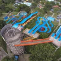 muerte niño Parque Aguas — Muerte niño Parque Aguas: Indagación Abierta en Antioquia por Fallecimiento de M