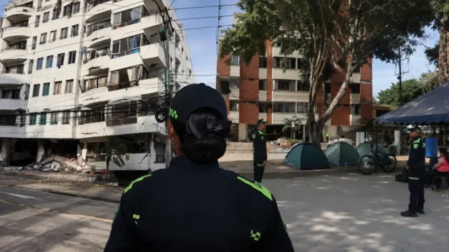 Seguridad inmuebles Cali — Cali refuerza seguridad de inmuebles deshabitados tras terremoto del 10 de agost