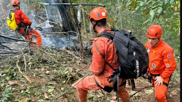 accidente helicóptero Río — Accidente Helicóptero Río: Mueren Tres Colombianas en Tragedia Aérea