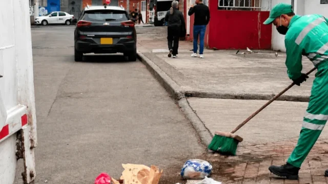 limpieza urbana Bogotá — Bogotá conmemora 488 años con llamado a la limpieza urbana