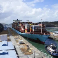 Tránsito Canal Panamá — Restricciones al Tránsito Canal Panamá por El Niño: ¿Qué Implica para Colombia?