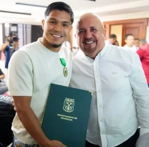 Copa Mario Marín — Copa Mario Marín: Tres Décadas de Tradición en el Fútbol Colombiano