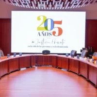 Vicios trámite pensional — Vicios Trámite Pensional: Corte Constitucional Devuelve Artículos Clave a la Cám