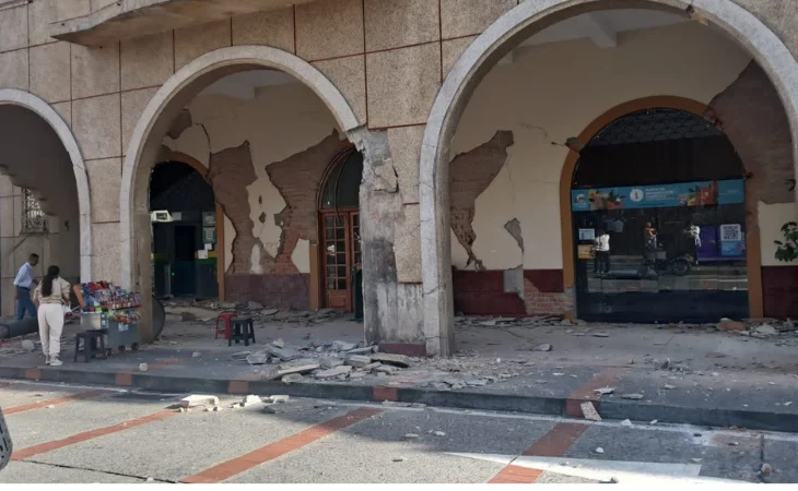 fallecidos Risaralda sismo — Aumentan los fallecidos por sismo de magnitud 7,4 en Risaralda