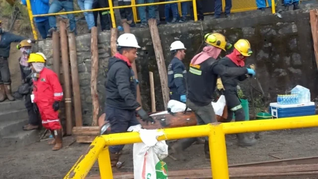 tragedia minera Cucunubá — Tragedia minera Cucunubá: seis mineros fallecen en socavón con operación suspend