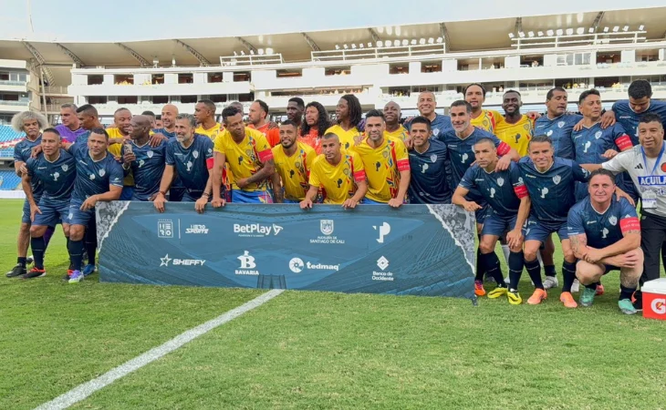 fútbol solidario Colombia — Fútbol Solidario Colombia: El Campín Une Esfuerzos por Damnificados del Sismo 20