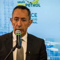 violación topes campaña — Acusación Formal contra Ricardo Roa por Violación Topes Campaña Petro