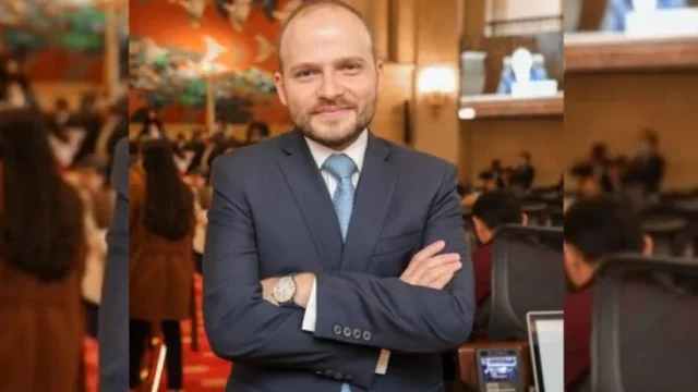 Francisco Chaux Vicecontralor — Francisco Chaux Vicecontralor: Clave en el Control Fiscal de Colombia