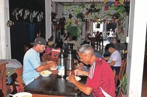 Hotel Refugio Pereira — **Hotel Refugio Pereira: Un Faro de Solidaridad Tras el Terremoto**