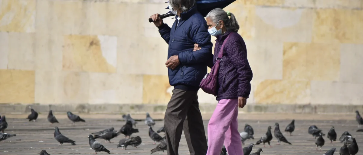 Retos demográficos Bogotá — Retos demográficos Bogotá: Una mirada al futuro de pensiones y juventud en la ca