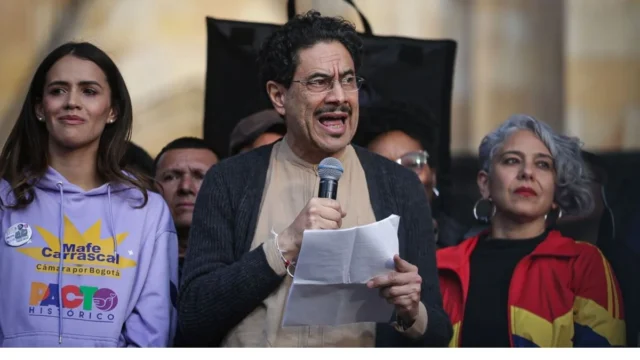 investigación Cepeda Fiscalía — Senador Iván Cepeda pide explicaciones a Fiscalía por presunta investigación de