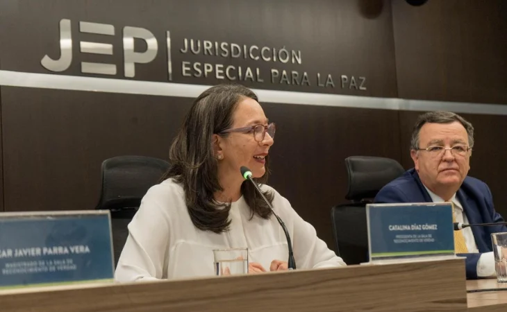 imputación Farc JEP — JEP Imputa Crímenes a Ex-Farc por Atentados y Violencia Sistemática