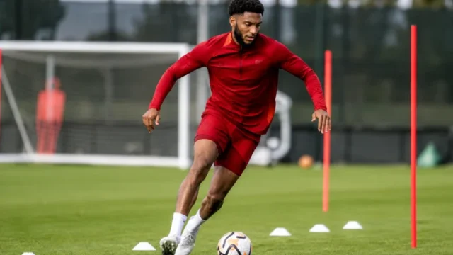 Lesión Joe Gómez — Lesión Joe Gómez: Liverpool afronta inicio complejo en Premier League 2026/27