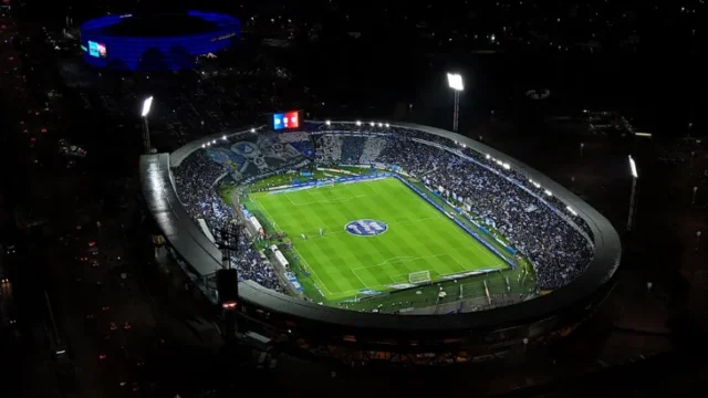 Multa Central Cervecera — Multa Central Cervecera por fallas en promociones a hinchas en Colombia