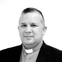 Representación Iglesia SENA — Corte Constitucional eliminó Representación de la Iglesia Católica en Junta del