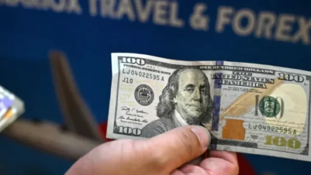 dólar en Colombia — Dólar en Colombia: La divisa cerró el 18 de agosto por debajo de la TRM