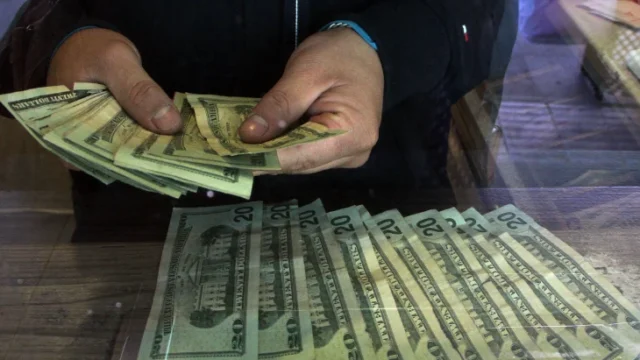 Precio del dólar — Precio del Dólar en Colombia Cierra a la Baja el 6 de Agosto de 2026
