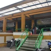 Plaza Mercado Pereira — Resistencia y Reactivación: La Plaza de Mercado Pereira tras el Sismo