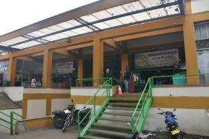 Plaza Mercado Pereira — Resistencia y Reactivación: La Plaza de Mercado Pereira tras el Sismo