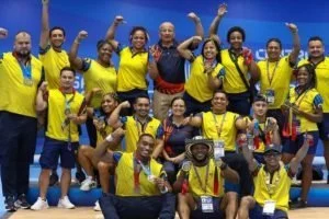 Colombia pesas Santo Domingo — Colombia Lidera Medallero de Pesas en Santo Domingo 2026