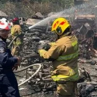 quema de residuos Pereira — Quema de residuos Pereira: Fuerte incendio cerca de patios de Megabús