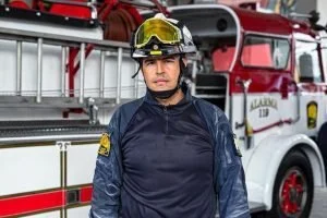 Nuevo director Bomberos Pereira — Nuevo director Bomberos Pereira: Alejandro Arango asume liderazgo tras terremoto