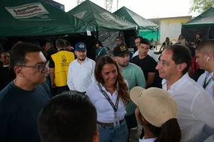 Pereiranos en Gobierno recuperación — Pereiranos en el Gobierno Nacional lideran recuperación tras terremoto en Risara