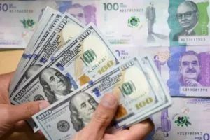 caída dólar Colombia — Dólar en Colombia Cerca de los $3.000: Análisis de su Fuerte Caída y el Impacto