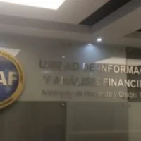 Cambio dirección UIAF — Gobierno Nacional Confirma Cambio dirección UIAF Tras Controversias