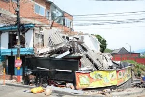 casas damnificadas Villa Santana — Más de Cien Casas Damnificadas en Villa Santana, Pereira, Tras Sismo