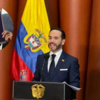contratos prestación servicios — Abelardo de la Espriella cuestiona miles de contratos prestación servicios en el