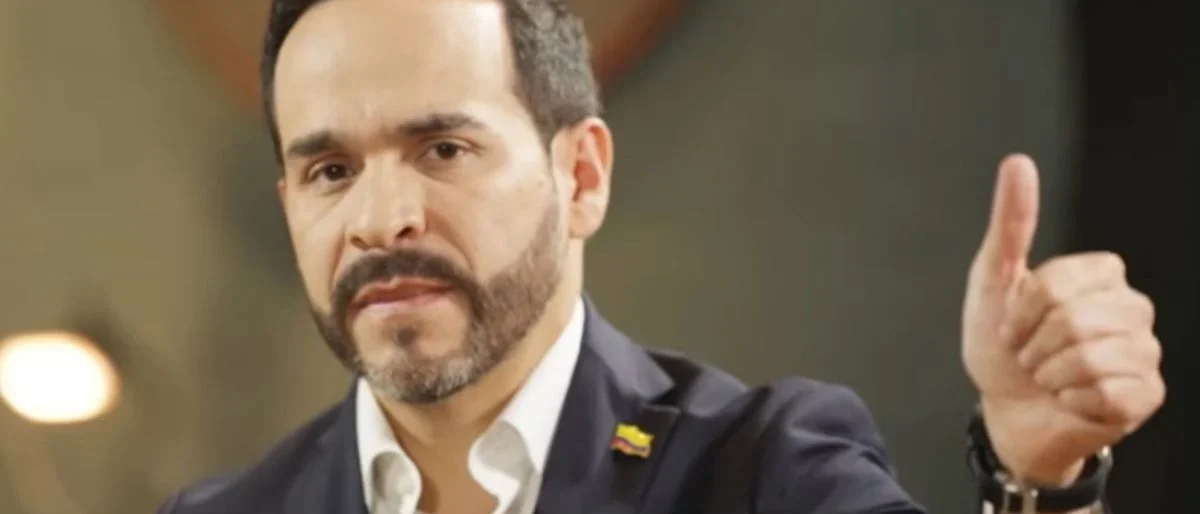cambios cámaras de comercio — Presidente De La Espriella Anuncia Cambios en las Cámaras de Comercio del País