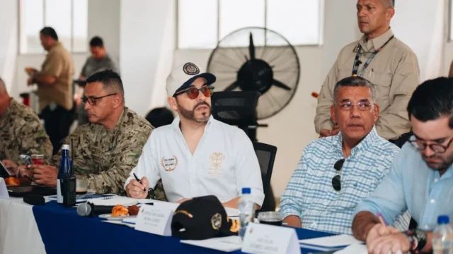 consejo seguridad Barranquilla — Presidente De La Espriella lidera Consejo de Seguridad Barranquilla frente a cri