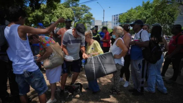 personas albergues sismo — Colombia: Más de 2.000 Personas Aún en Albergues Temporales tras el Sismo