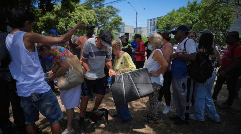 personas albergues sismo — Colombia: Más de 2.000 Personas Aún en Albergues Temporales tras el Sismo