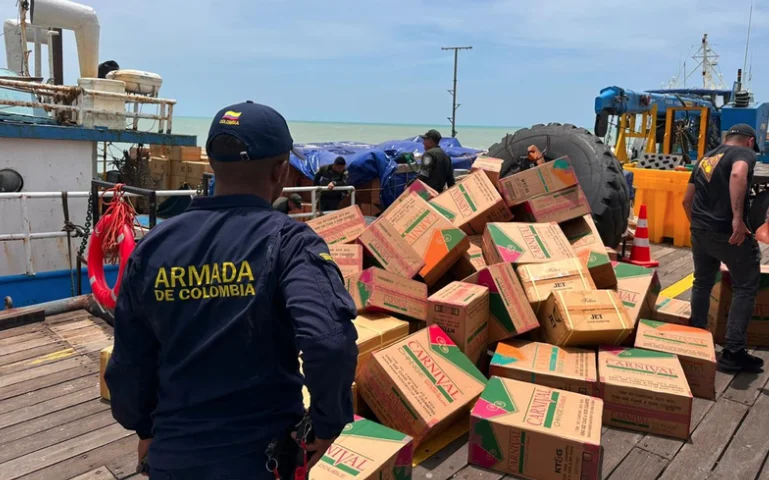 incautación cigarrillos Guajira — Incautación récord de cigarrillos en La Guajira golpea al contrabando y economía