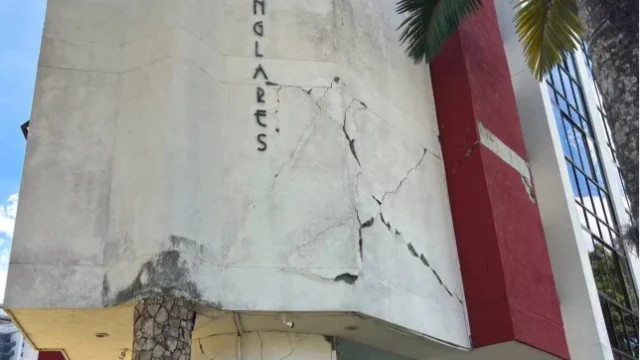 infraestructura Armenia sismo — Afectaciones por Sismo: El 90% de la Infraestructura de Armenia Resultó Impactad